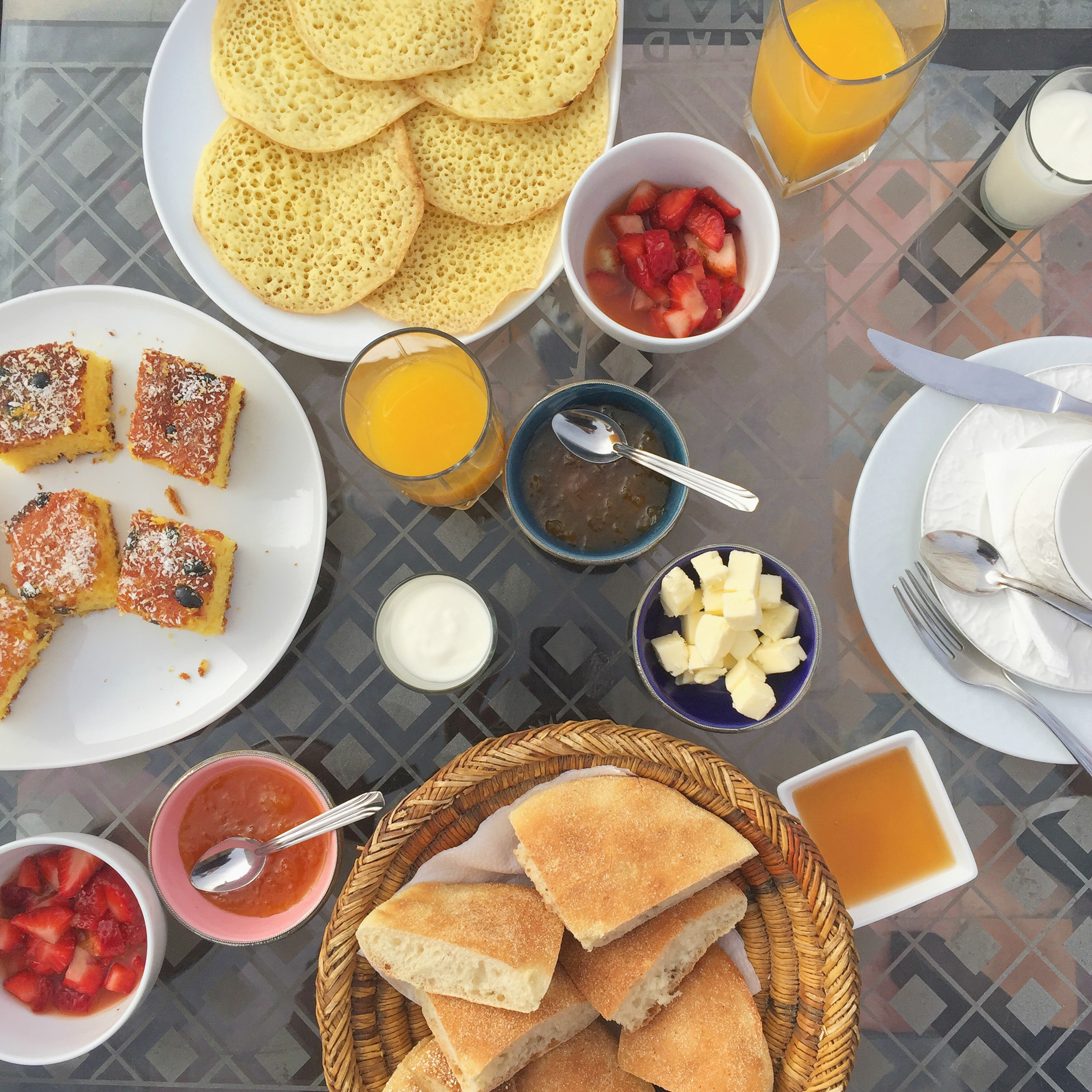 petit déjeuner marocain Riad Chorfa Marrakech