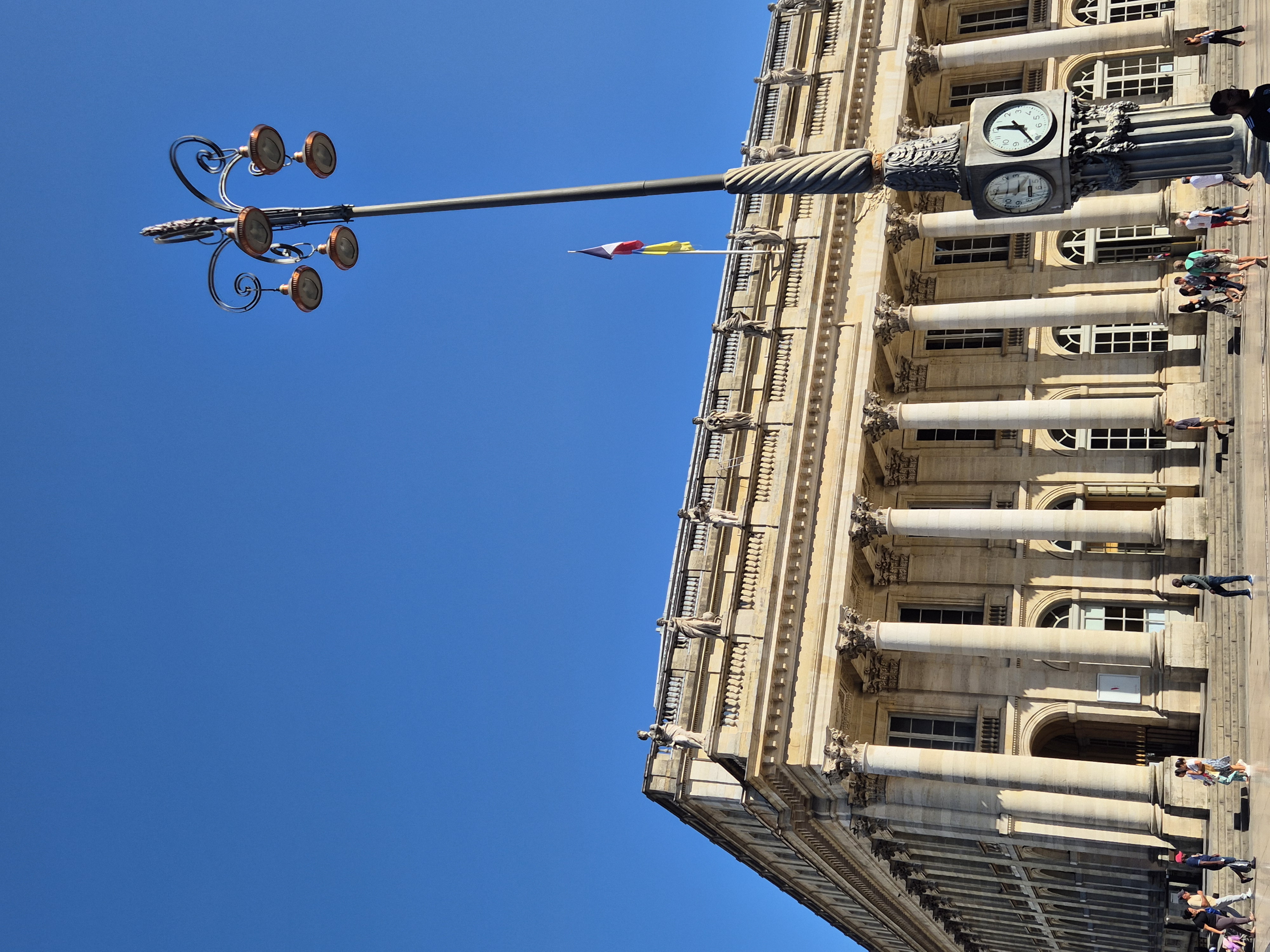 place de la comédie Camille in bordeaux